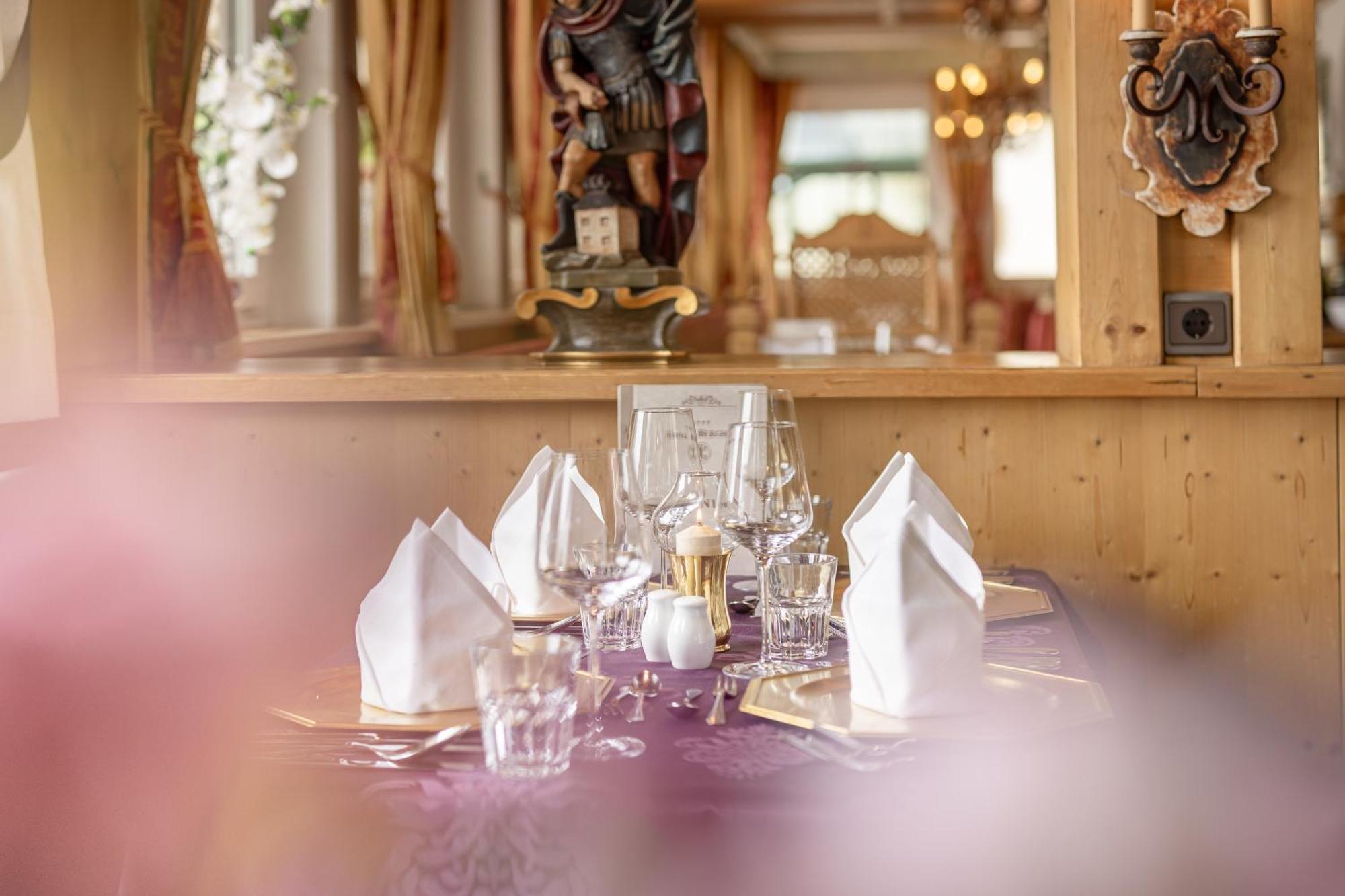 Hotel Berghof Нойщифт им Щубайтал Екстериор снимка