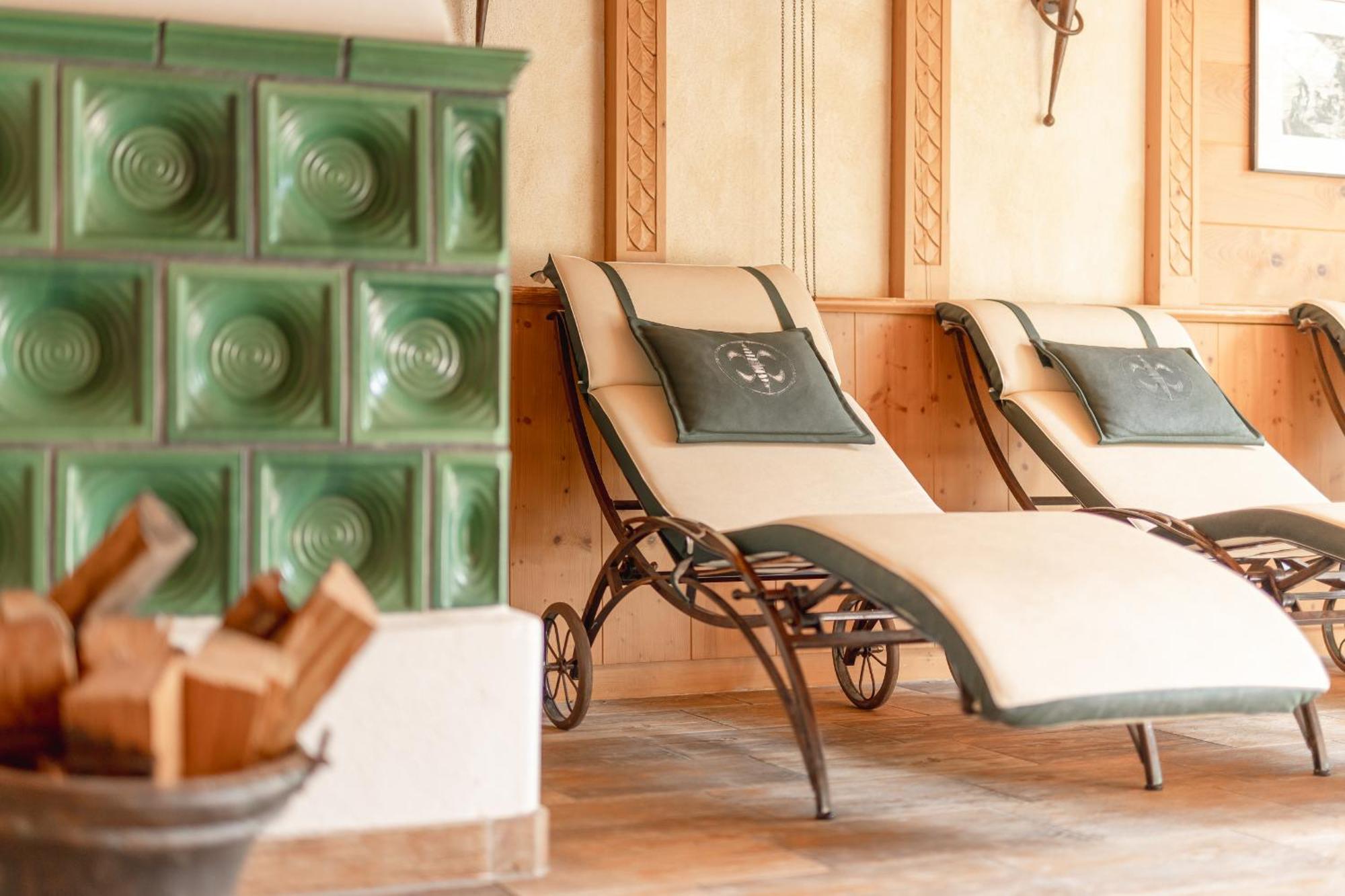 Hotel Berghof Нойщифт им Щубайтал Екстериор снимка